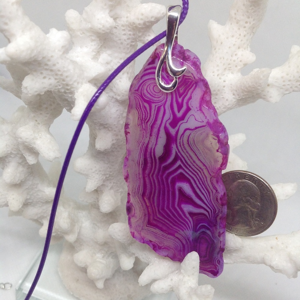 Crazy Lace Agate Necklace on Waxed Cotton Cord - Picture 5 of 12